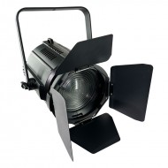 TRITON FRESNEL LED STUDIO 3200K Zoom 15-60º incluye visera